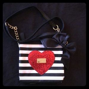 Betsey Johnson crossbody purse